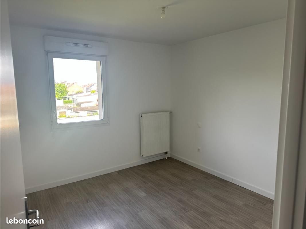 Appartement à louer, 42m², Aulnoy-lez-Valenciennes