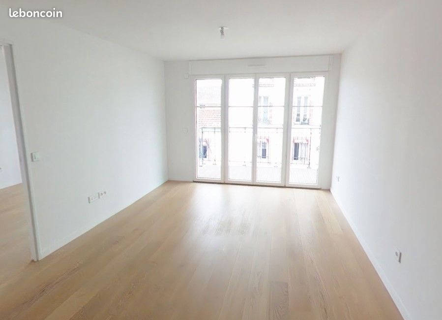 Appartement à louer, 46m², Puteaux