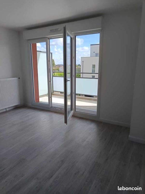 Appartement à louer, 42m², Luisant