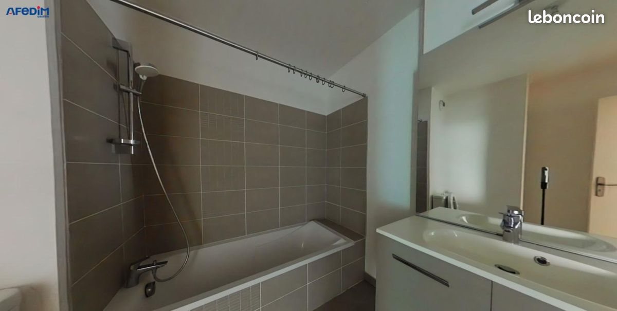 Appartement à louer, 44m², Saint-Etienne