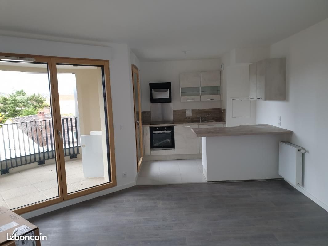 Appartement à louer, 62m², Mantes-la-Jolie