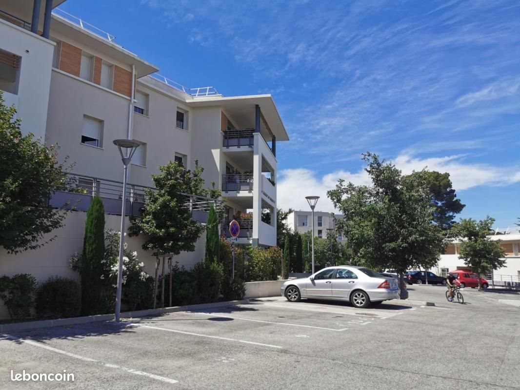 Appartement à louer, 41m², Villeneuve-lès-Avignon