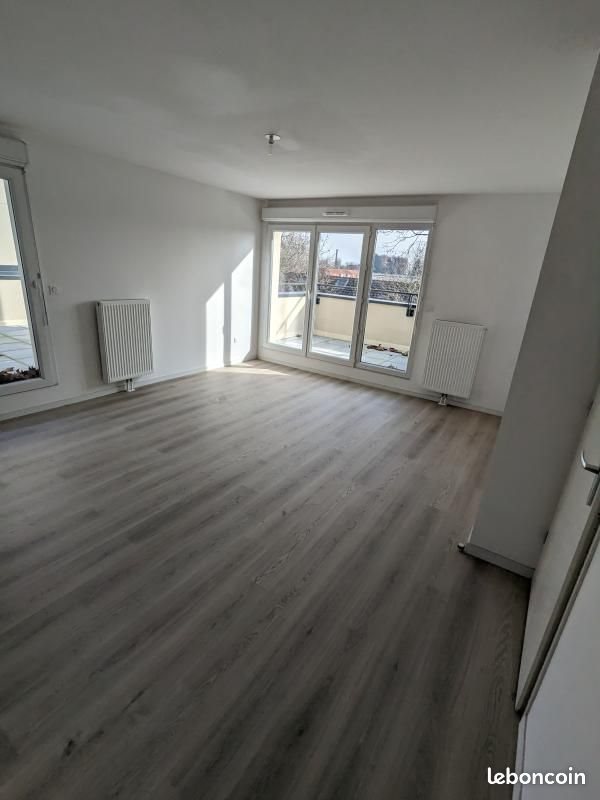 Appartement à louer, 61m², Armentières