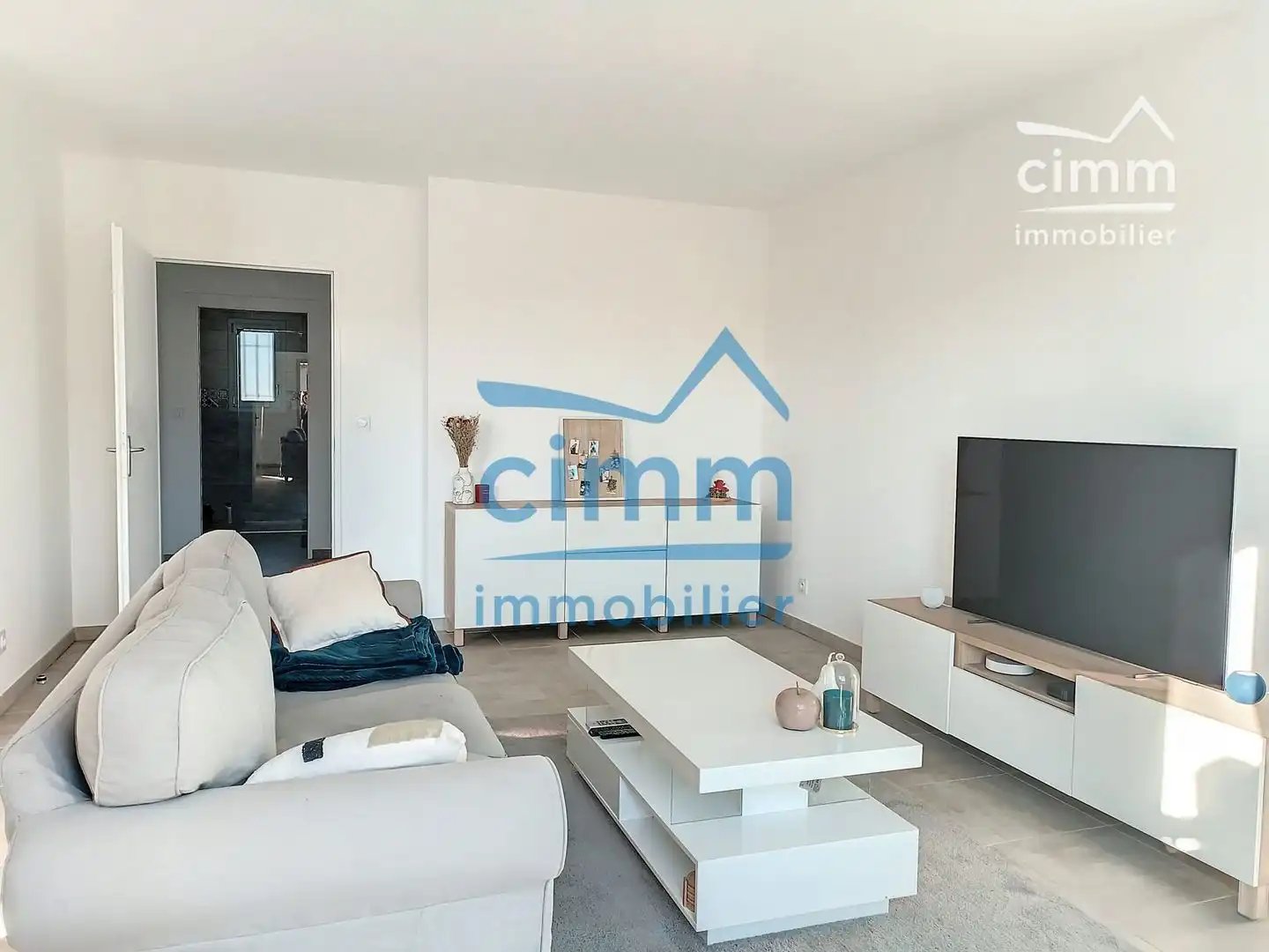 Appartement à louer, 77m², Sablet