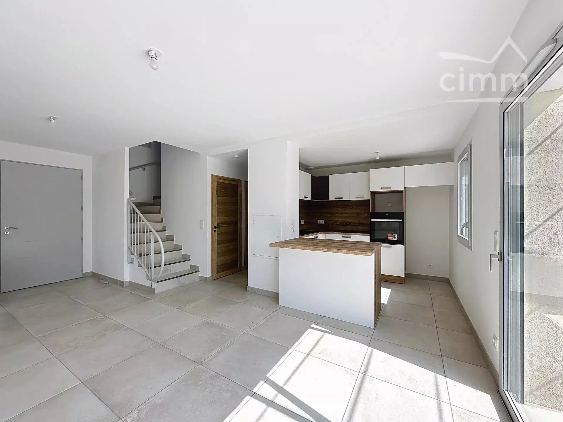 Appartement à vendre, 110m², L'Isle-sur-la-Sorgue