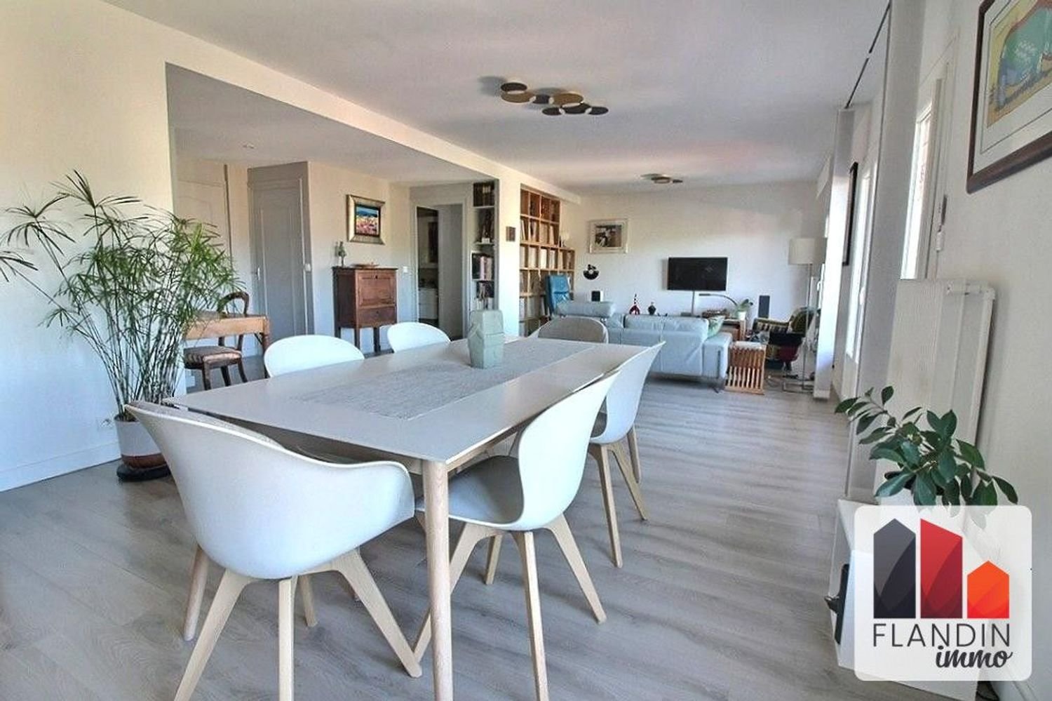 Appartement à vendre, 120m², Saint-Genis-Laval