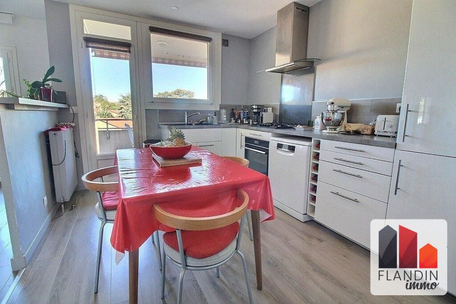 Appartement à vendre, 120m², Saint-Genis-Laval
