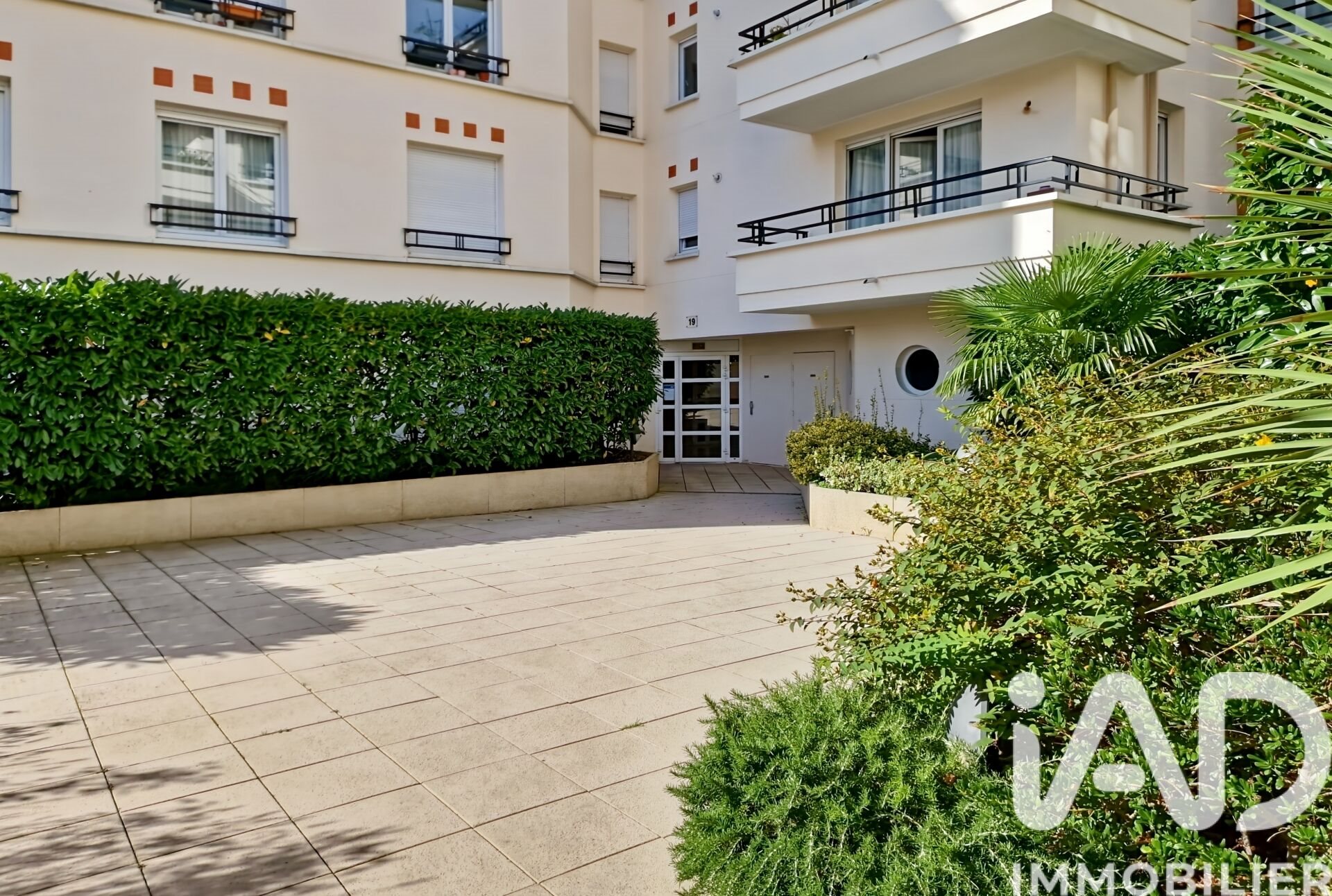 Appartement à vendre, 63m², Suresnes