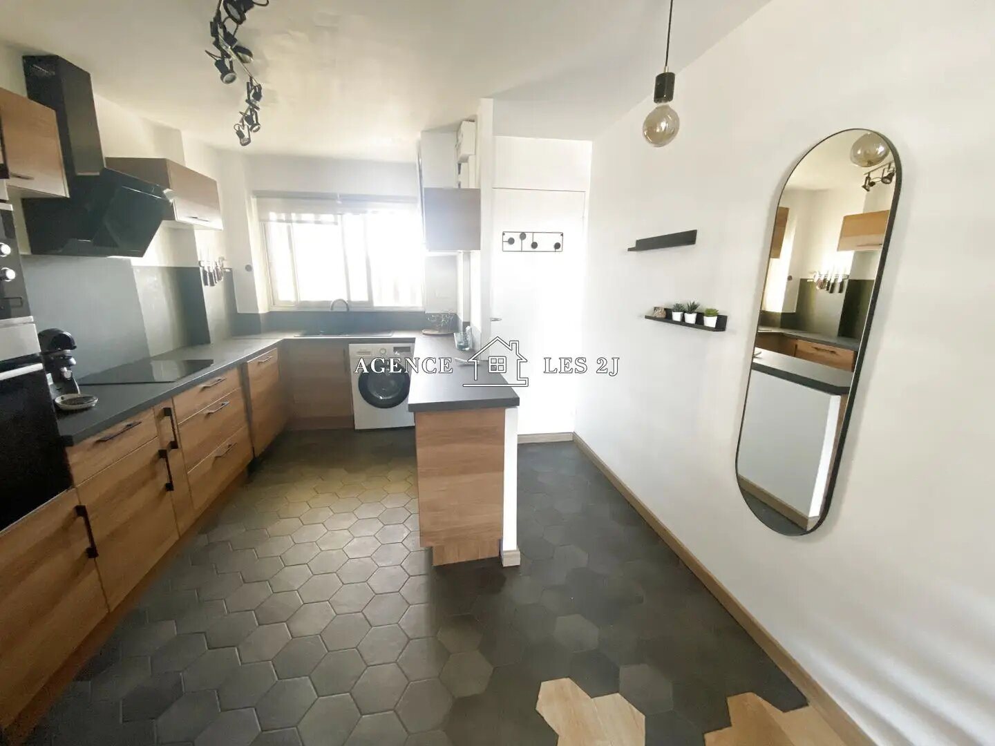 Appartement à louer, 60m², Marseille 10ème