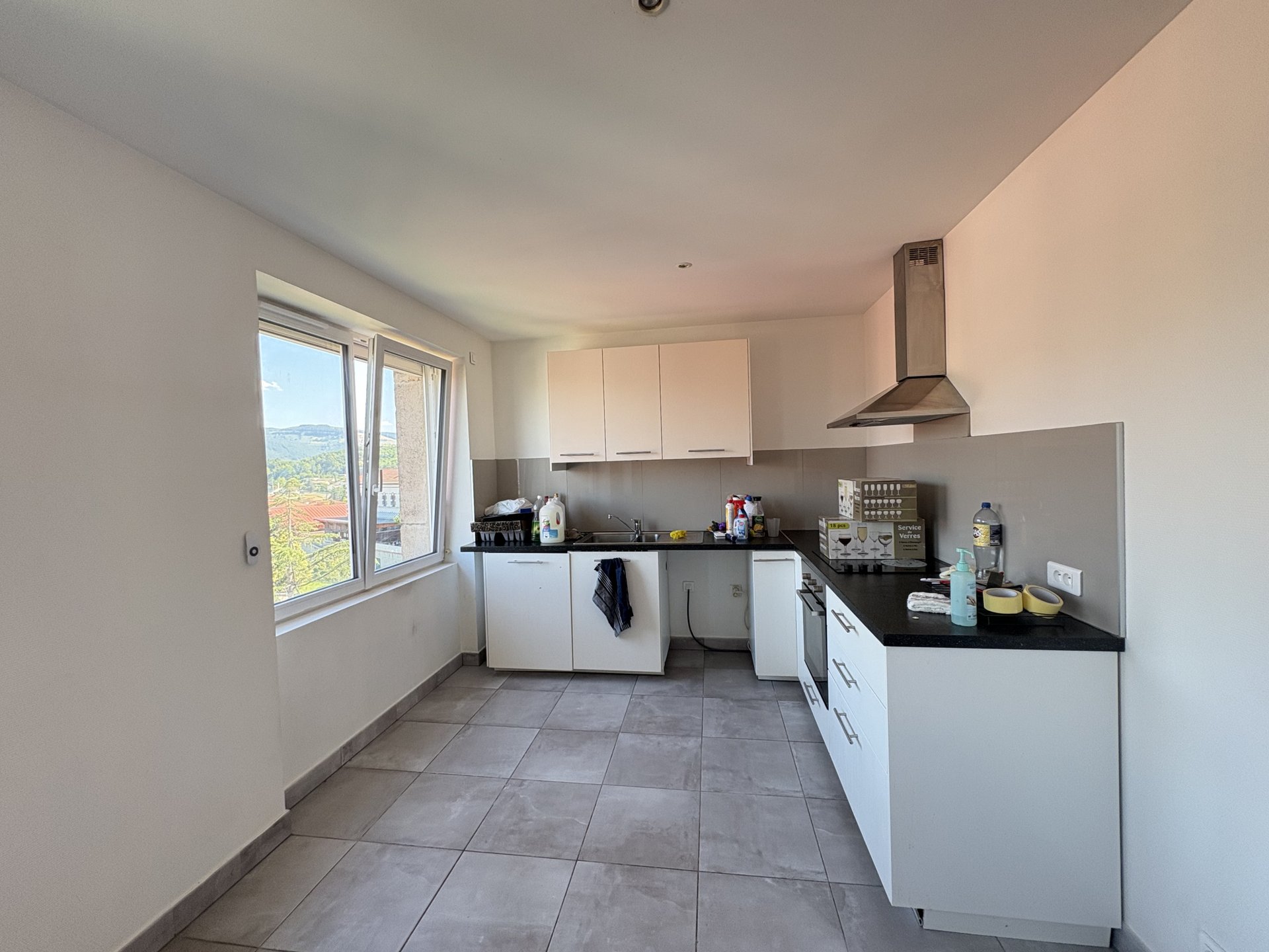 Appartement à louer, 80m², Saint-Jean-Bonnefonds