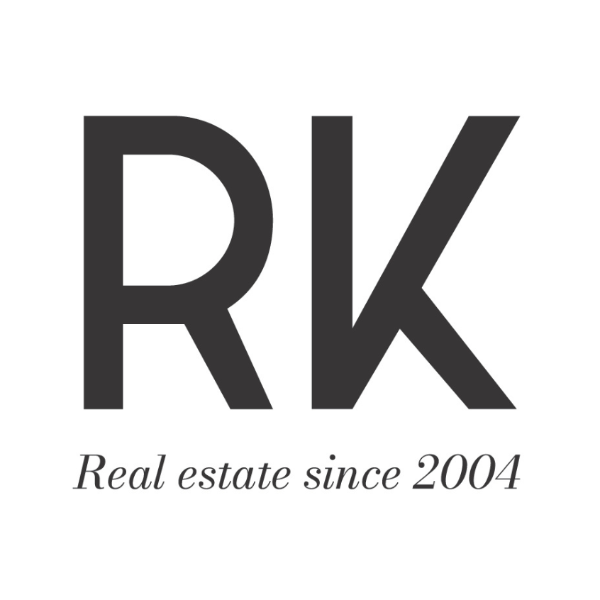 company logo : RIVIERA KEYS