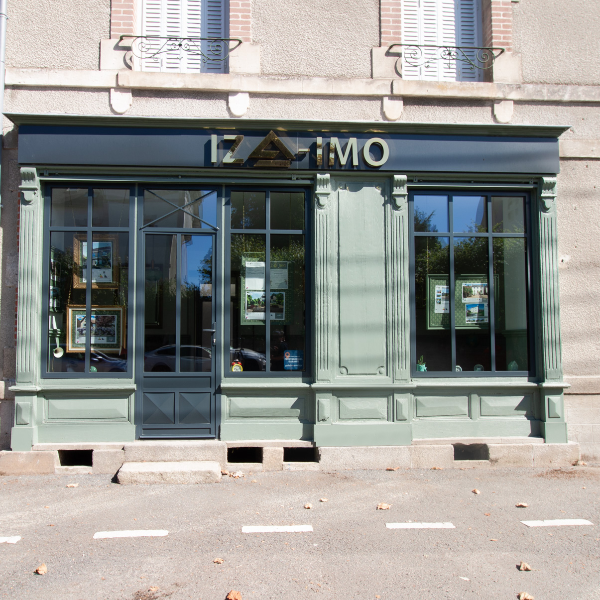 company logo : IZA IMO